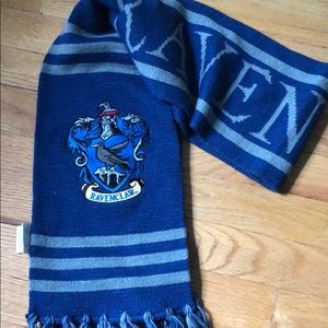 Harry Potter Ravenclaw scarf!